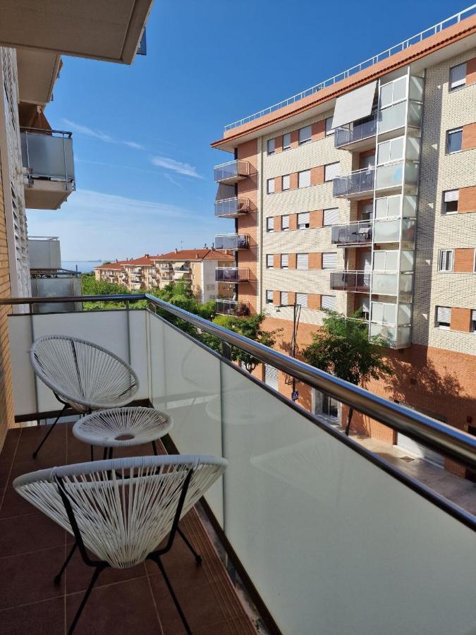 4 Rooms Apartment In Tarragone Extérieur photo